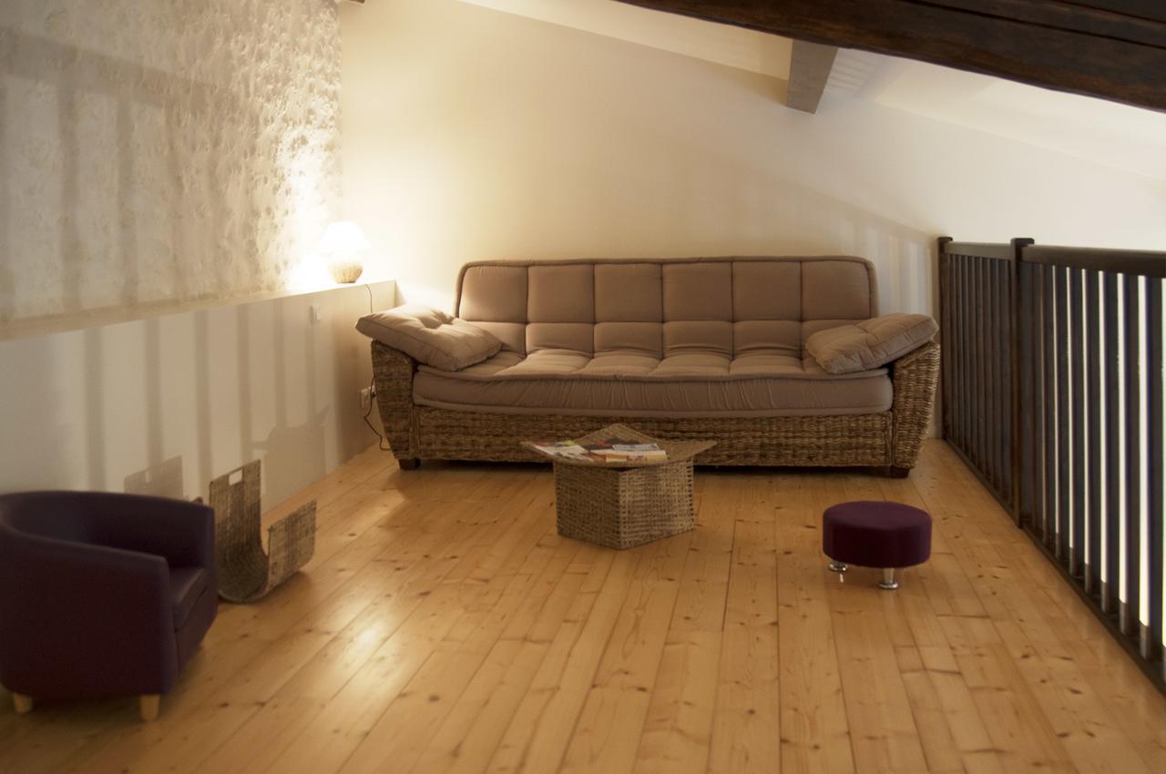 Chambre D'Hotes Clos Des Pierres Blanches Brie-sous-Archiac Exteriér fotografie