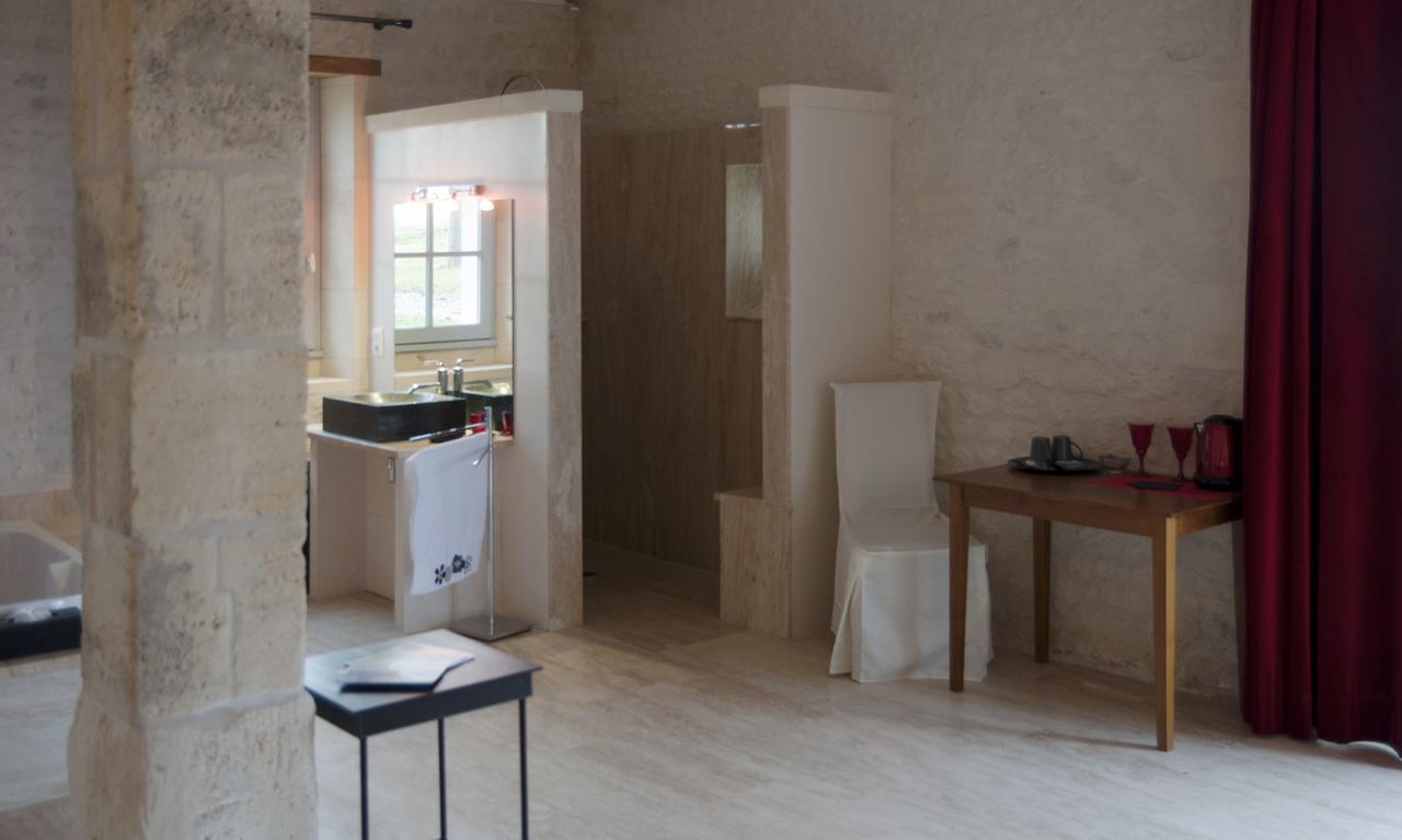 Chambre D'Hotes Clos Des Pierres Blanches Brie-sous-Archiac Exteriér fotografie