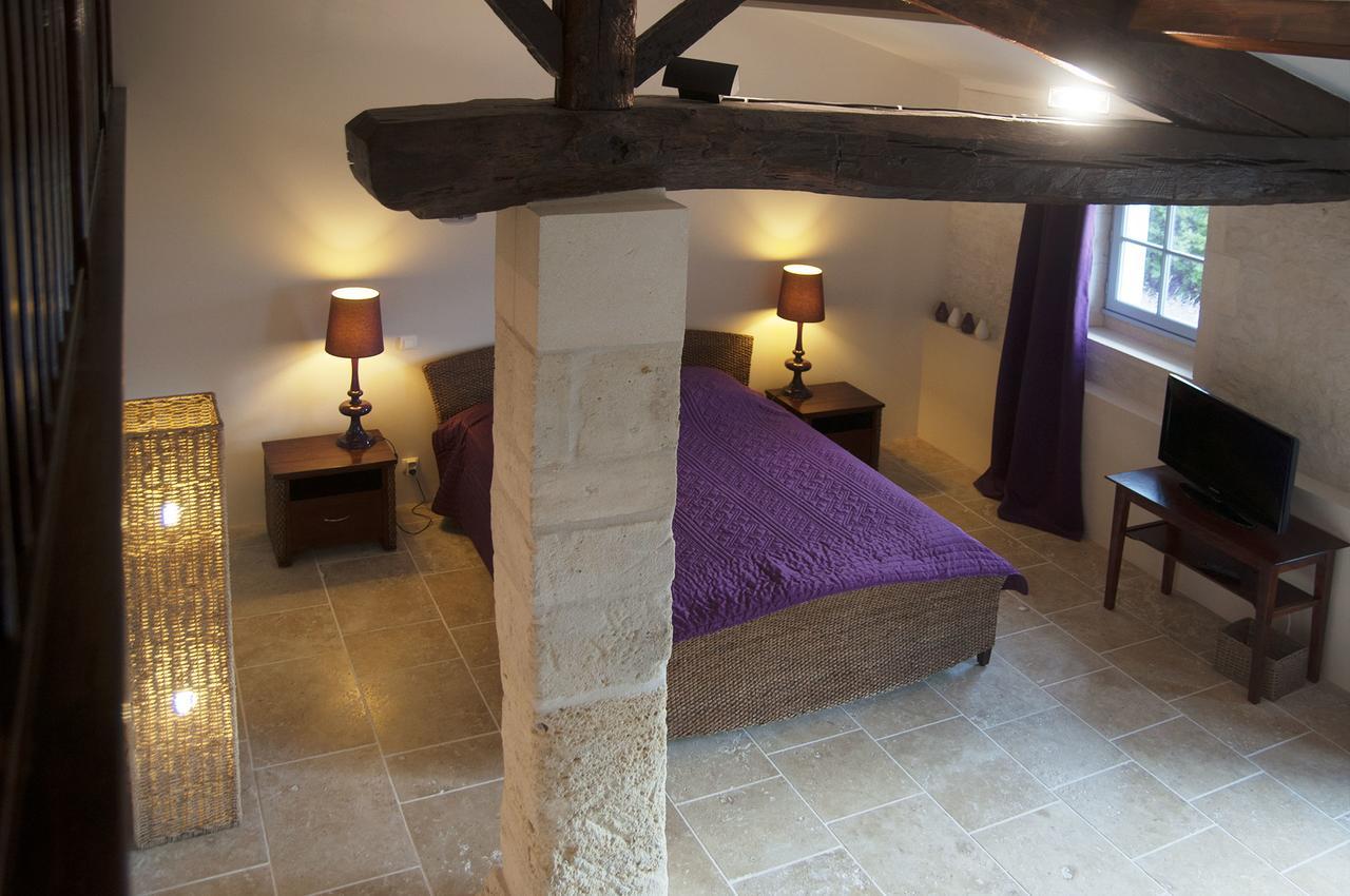 Chambre D'Hotes Clos Des Pierres Blanches Brie-sous-Archiac Exteriér fotografie